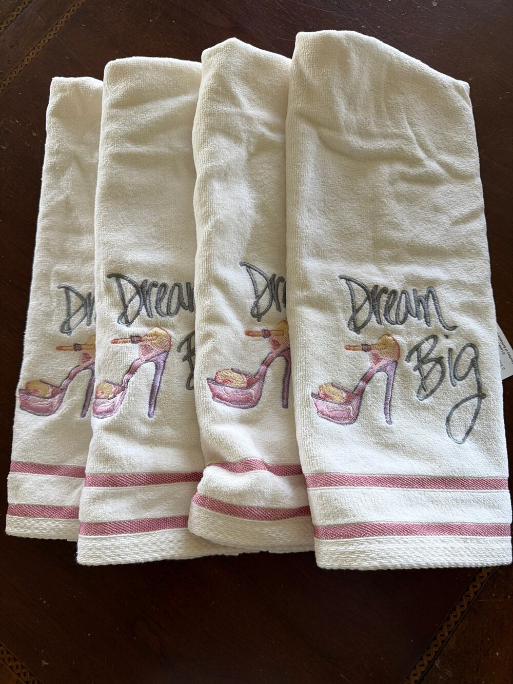 Avanti Linens Four Hand Towels 100% Cotton NWT Dream Big
